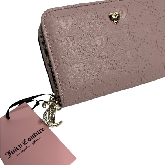 Juicy Couture Deboss Dusty Blush Semi Charmed Multicompartment Bifold Wallet - Picture 3 of 11